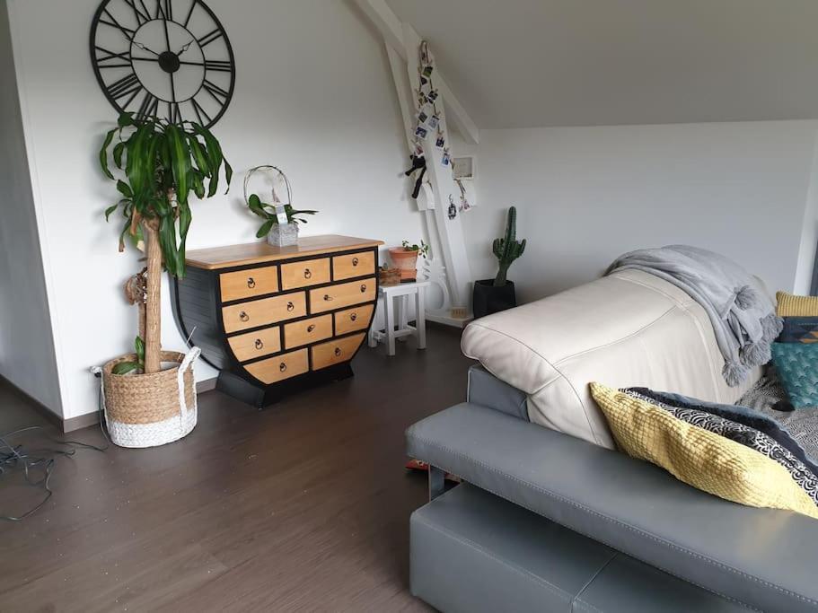 Appartement De La Laiterie Avec Petit Jardin. Eysus 外观 照片